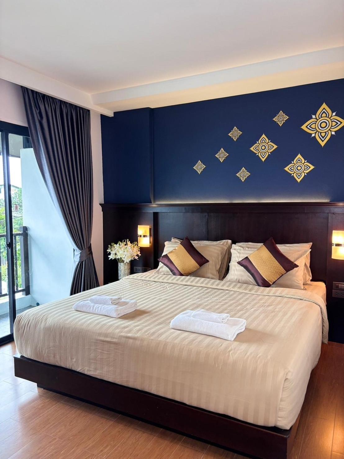 Patra Phrasing Boutique Hotel Chiang Mai Exteriör bild