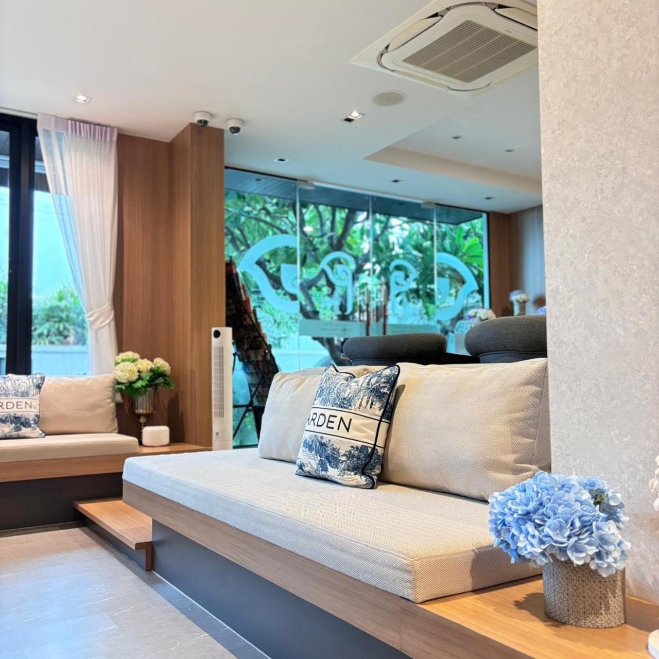 Patra Phrasing Boutique Hotel Chiang Mai Exteriör bild