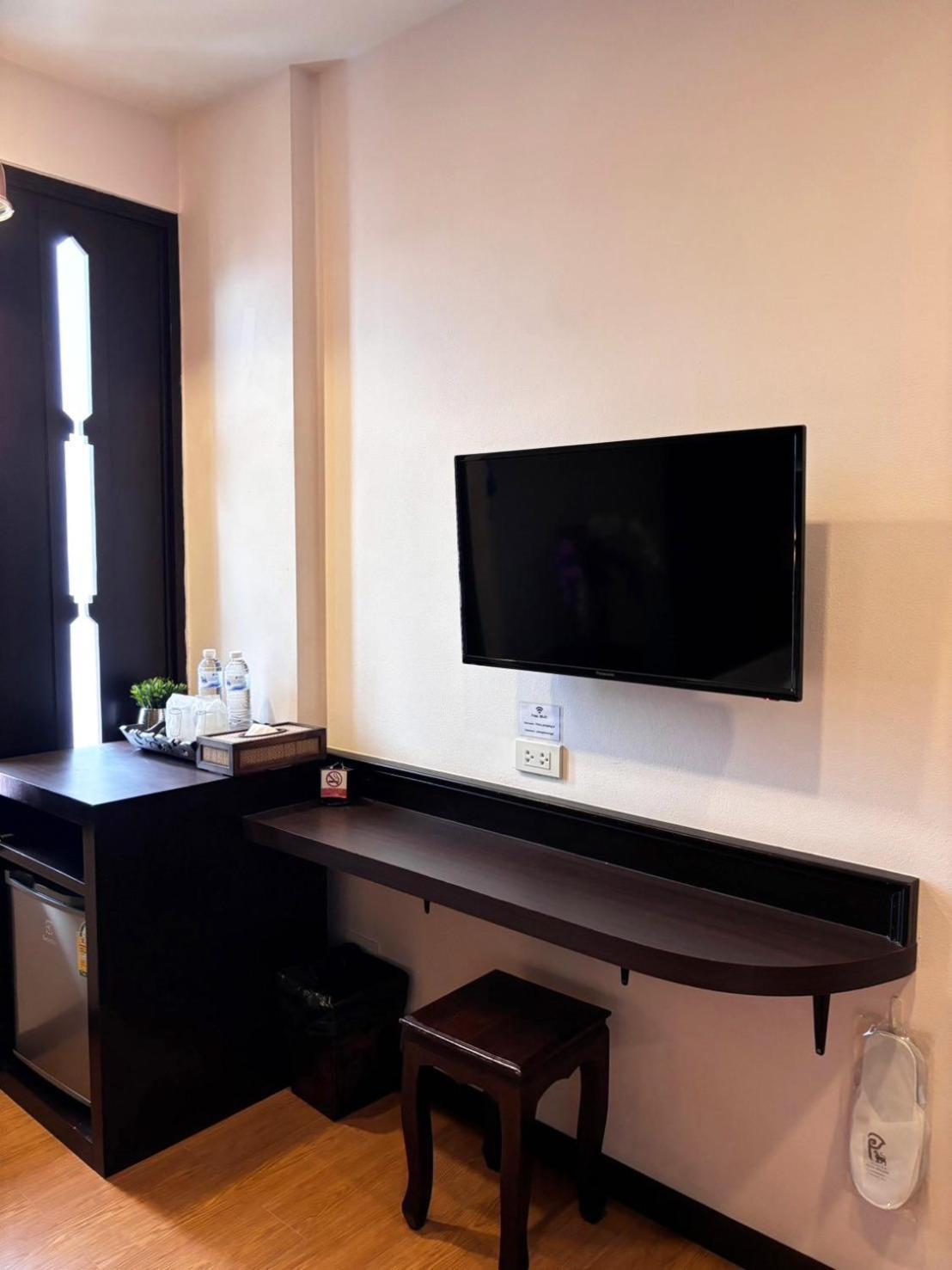 Patra Phrasing Boutique Hotel Chiang Mai Exteriör bild