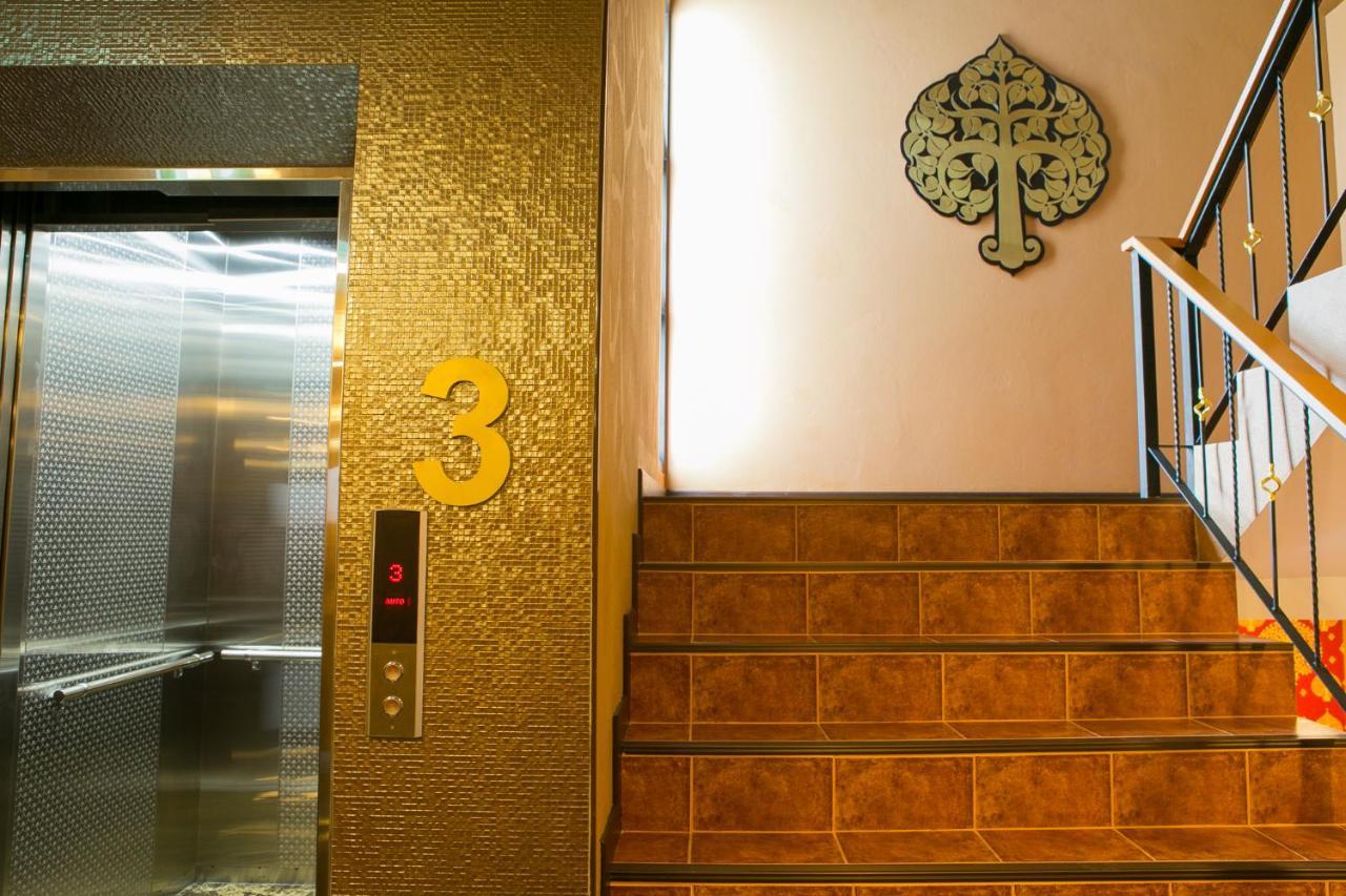 Patra Phrasing Boutique Hotel Chiang Mai Exteriör bild