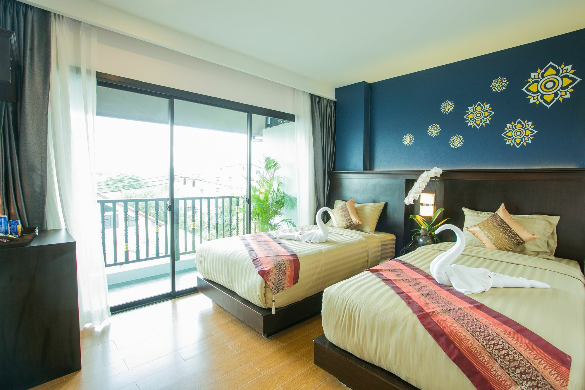 Patra Phrasing Boutique Hotel Chiang Mai Exteriör bild